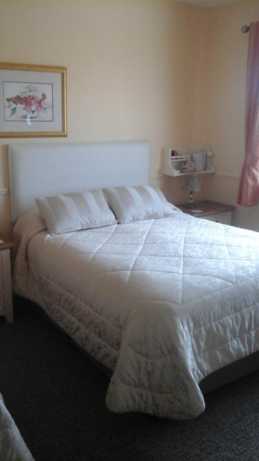 Tir Na Nog B&B Cashel  Exteriör bild